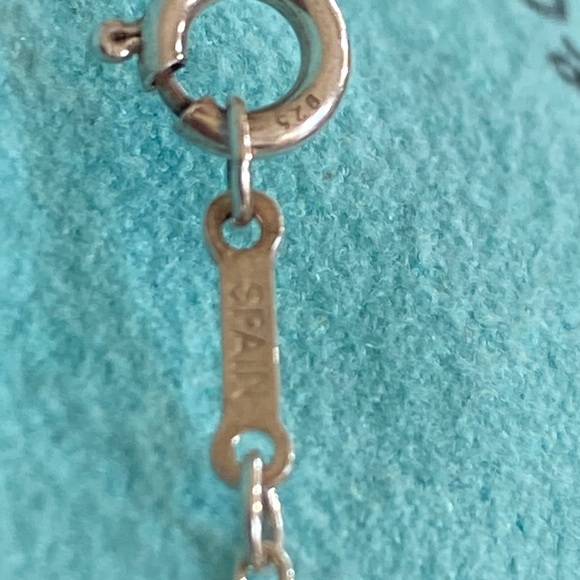 TIFFANY & CO ELSA PERETTI FLOATING HEART NECLACE - Picture 6 of 7